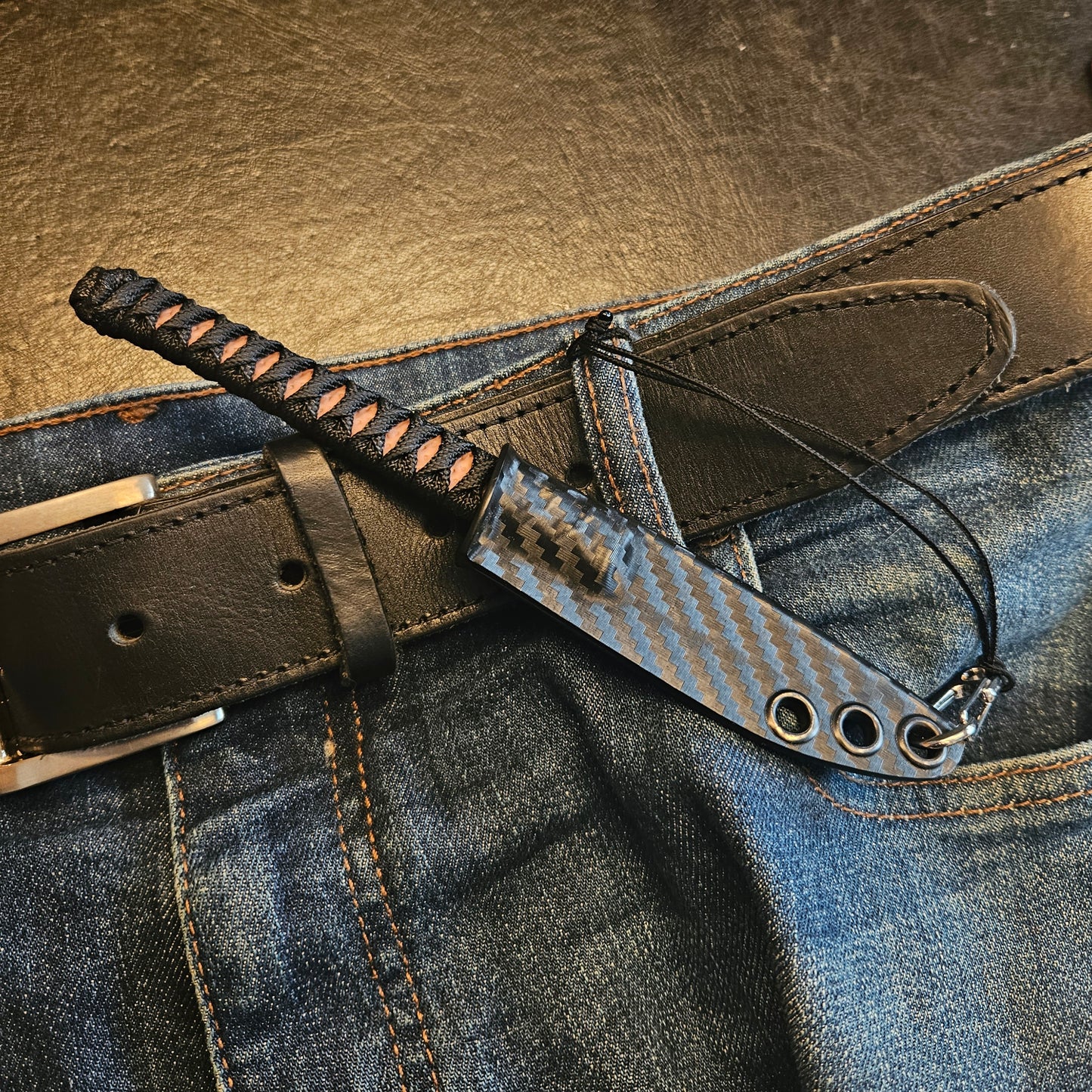 IWB (Inside the Waistband) Lanyard for Scalpel
