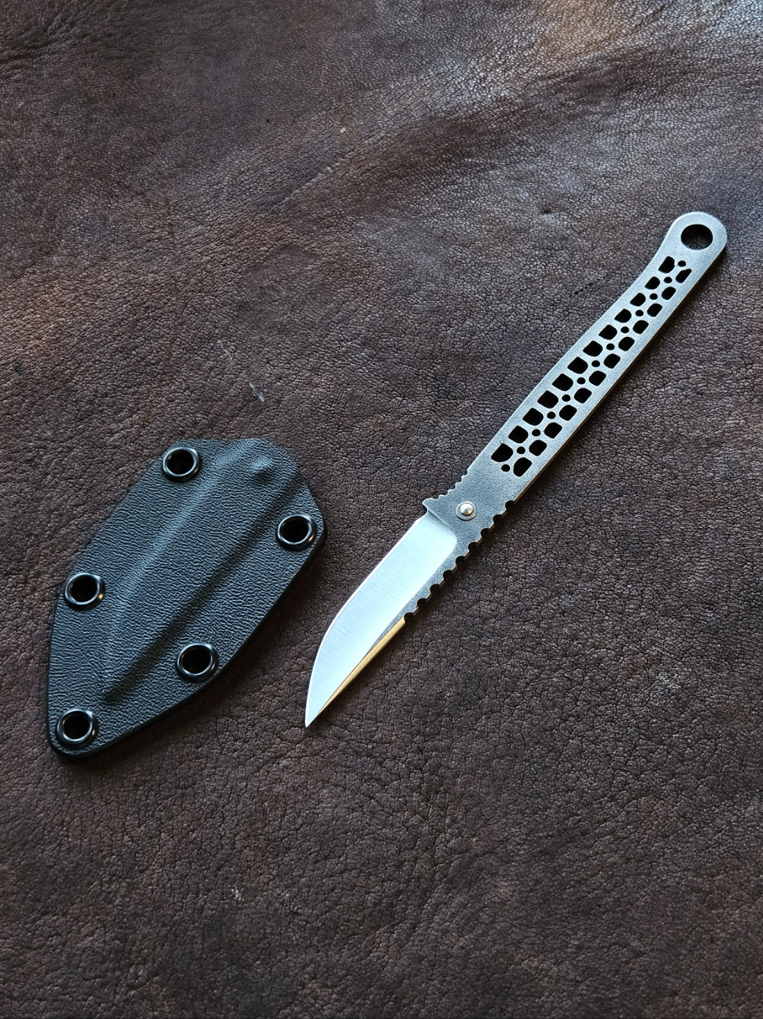 HMK Tactical Scalpel V5 EDC FS Light