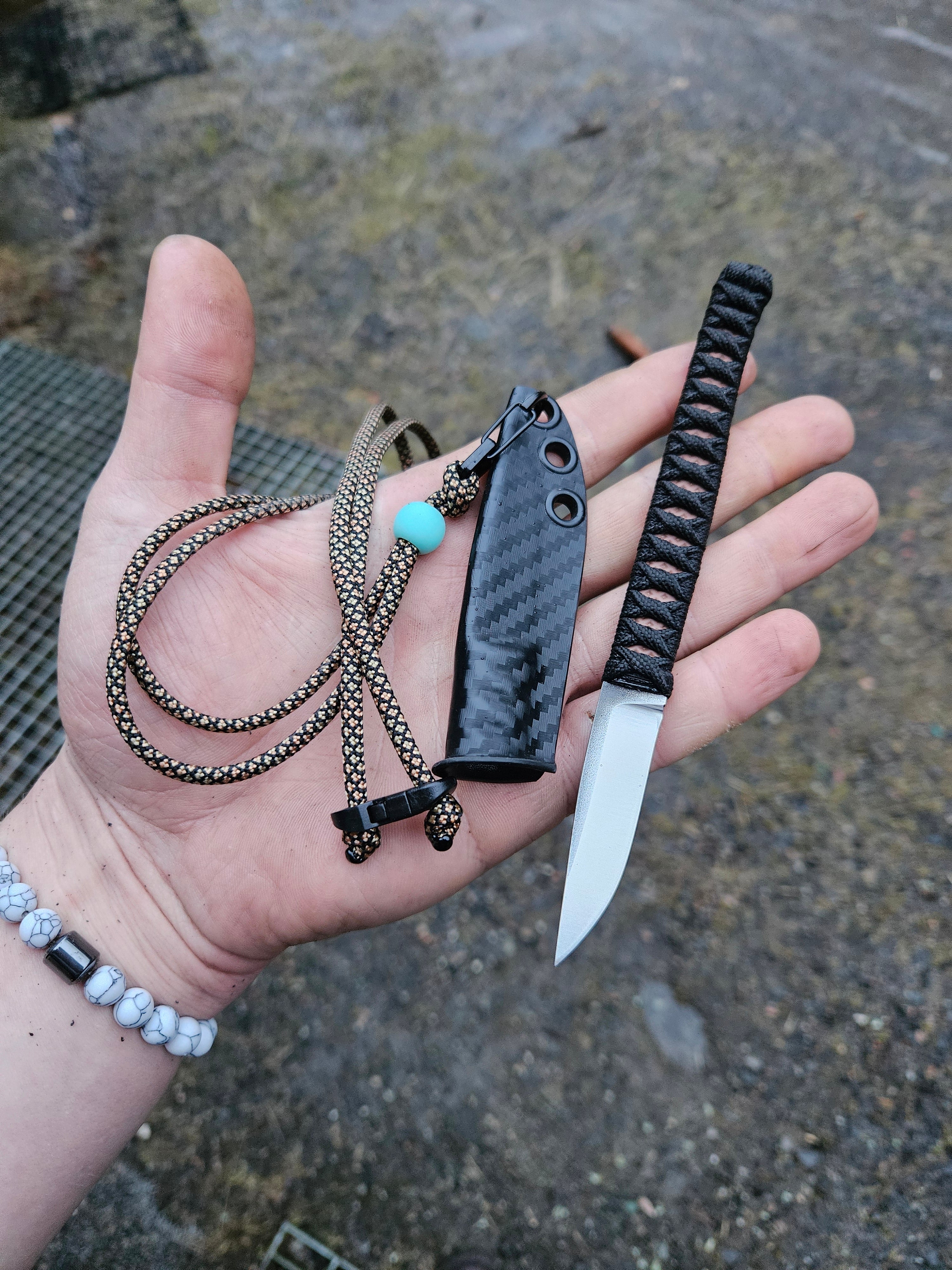 Hot Metal Knives (HMK) 🔥 ♥️ 🗡️