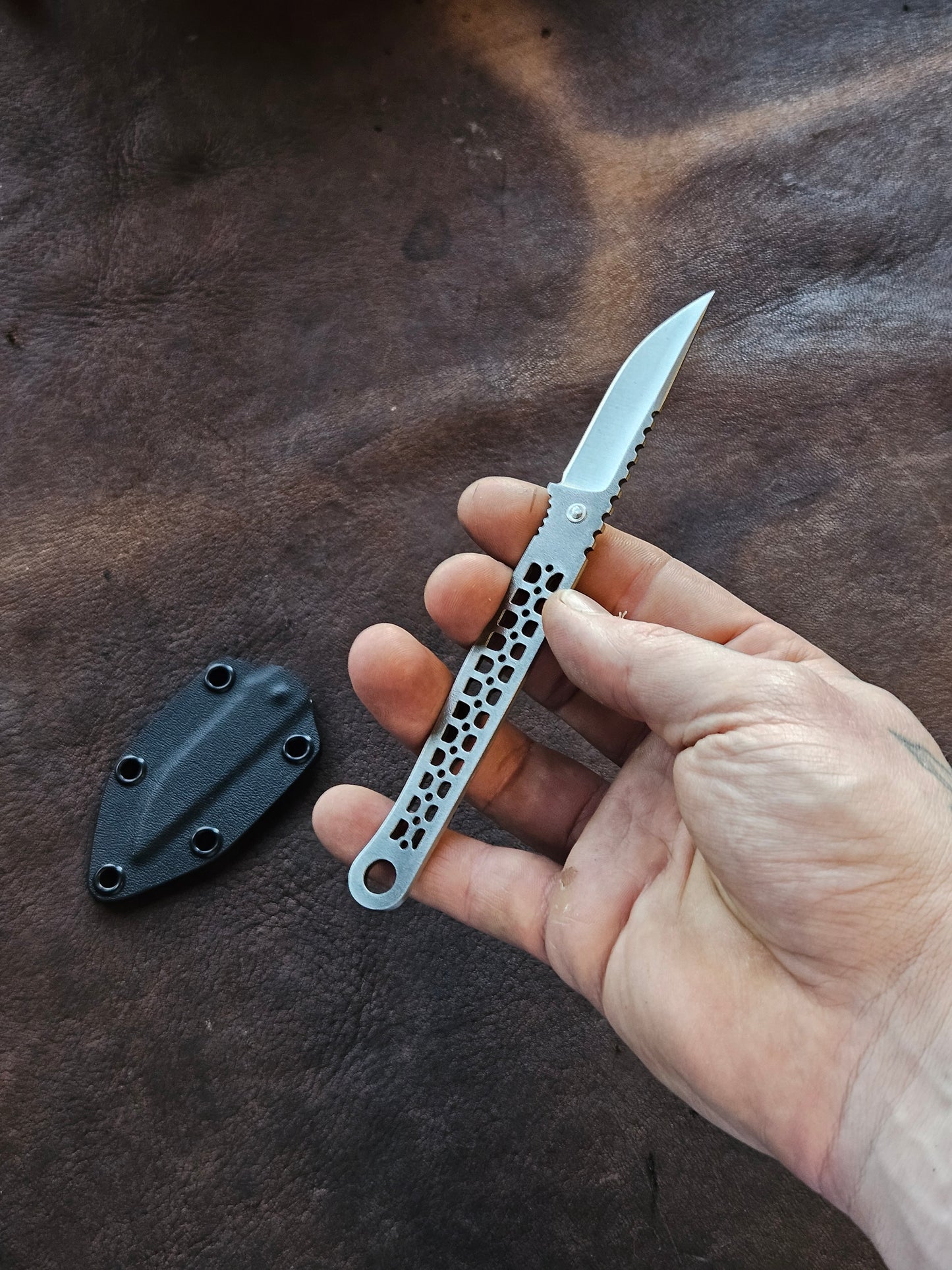 HMK Tactical Scalpel V5 EDC FS Light